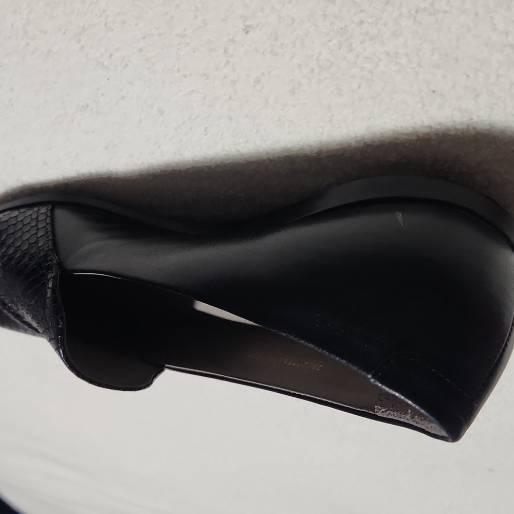 ECCO  WOMEN'S BLACK LOAFERS SIZE 39. - Picture 14 of 14